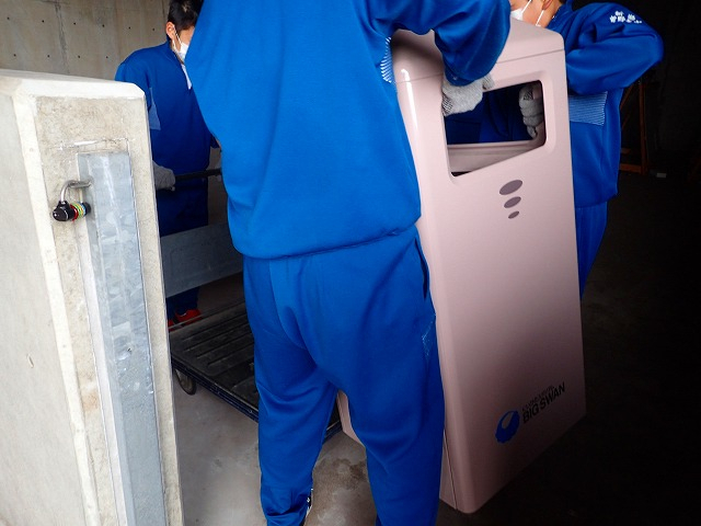 Pb220008